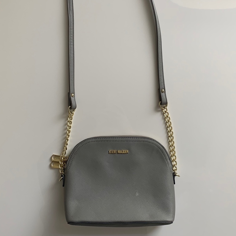 Steve Madden Grey Leather Crossbody Purse :)